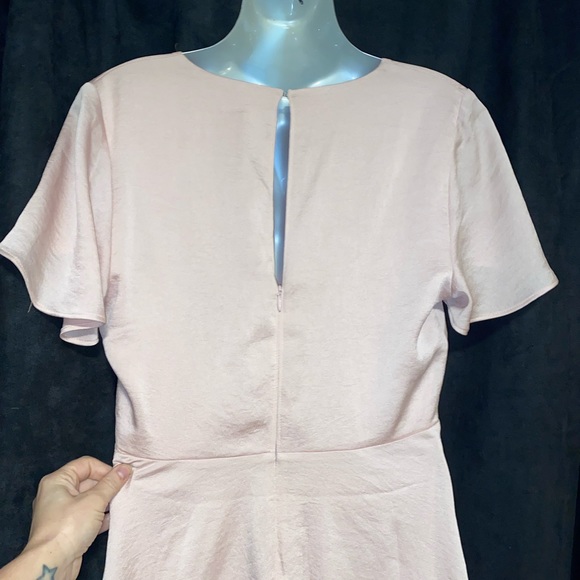 Express brand dress size 8. Great condition! - Picture 2 of 4